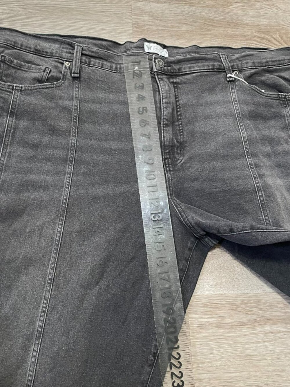 Barrel Leg Jeans 24W - Picture 10 of 14